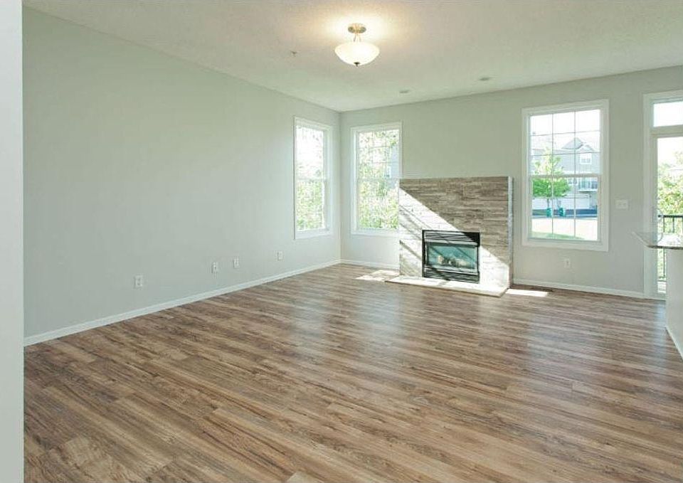 1st image of 15512 Lilac Dr