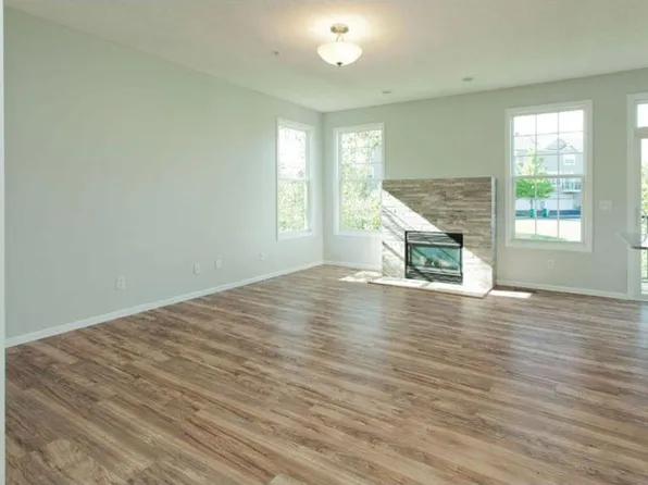 15512 Lilac Dr, Eden Prairie, MN 55347