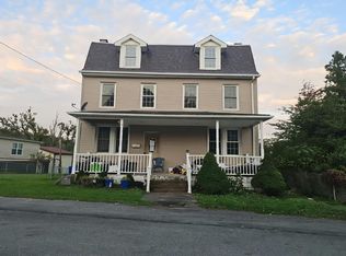 1832 1st St, Connellsville, PA 15425