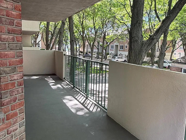 200 Grand Cove Way #2D — Photo 20