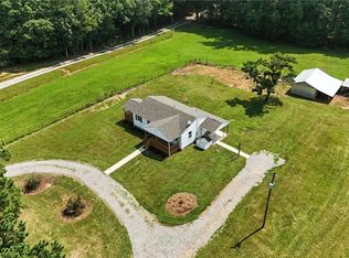 1822 Baughan Rd, Meherrin, VA 23954