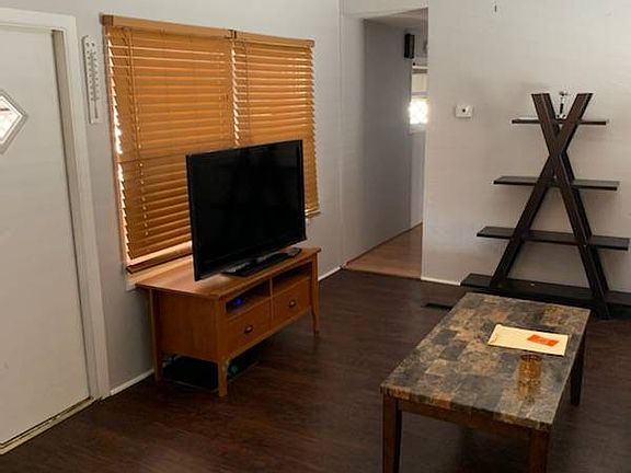 3rd image of 6978 46th Ave N #131