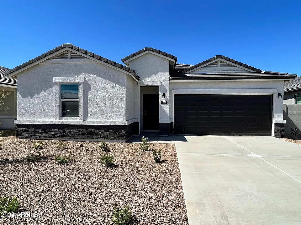 1058 W Avalon Canyon Dr