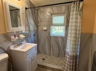 11943 218th St FLOOR 2, Cambria Heights, NY 11411