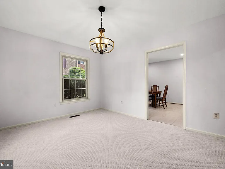 6056 Morgan Ct — Photo 30