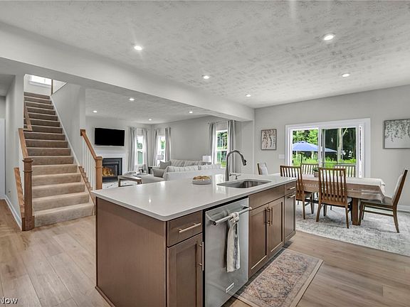 5th image of 3159 Azalea Ridge Dr