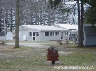 5822 Furnace Rd, Conneaut, OH 44030