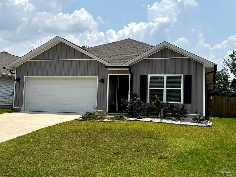 1719 Paisleigh Dr — Photo 2