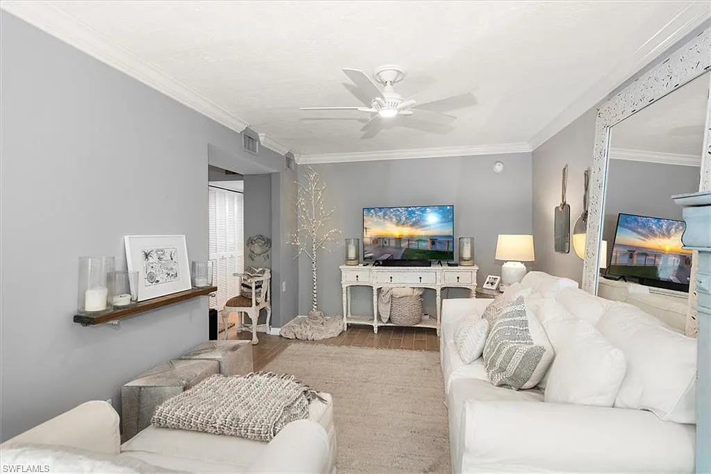 1 bed, 1.0 bath, 550 sqft, $2,800 — Photo 2