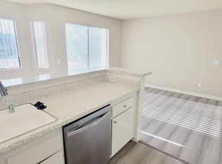 1864 12th St APT 4, Riverside, CA 92507