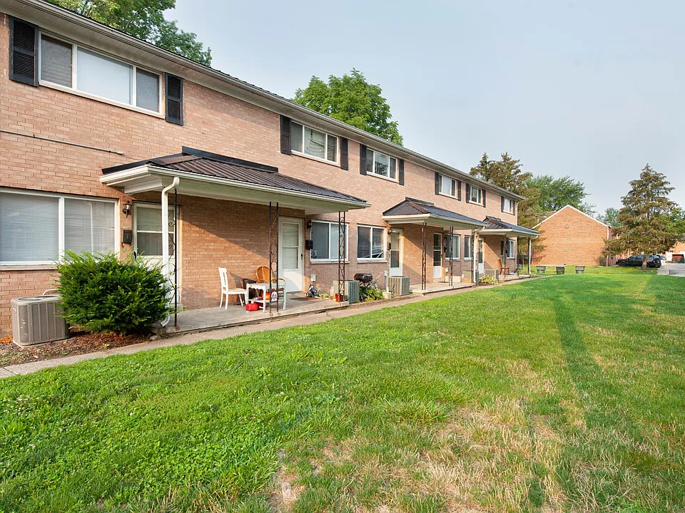5780 N Meadows Blvd #C