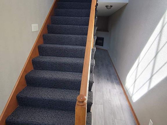 2nd image of 1662 NW Garrett Dr #1662