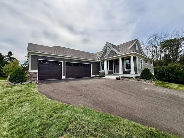 4636 Fable Rd N, Hugo, MN 55038