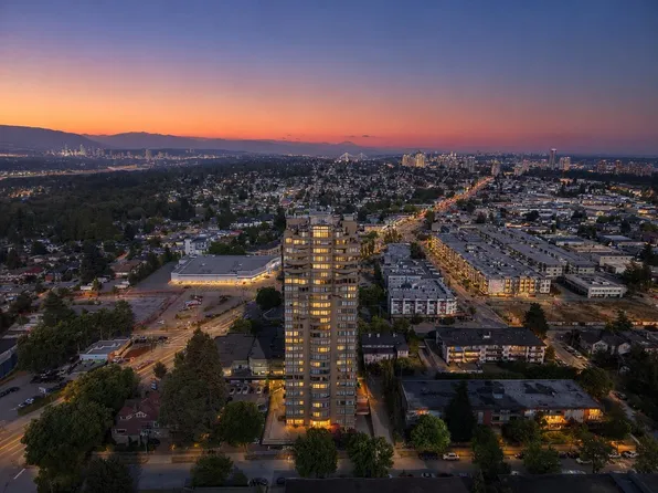 6540 Burlington Ave #1102, Burnaby, BC V5H 4G3