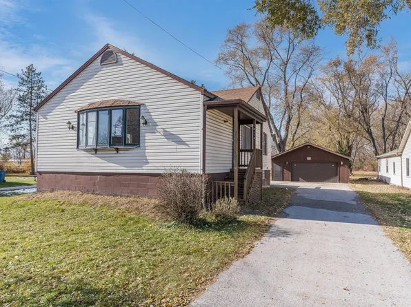 10114 Kennedy Ave, Highland, IN 46322