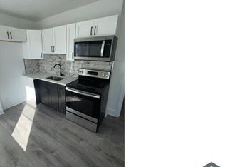 1132 W 8th St #3, Chester, PA 19013