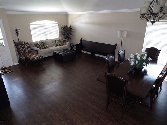 2nd image of 15610 Spotted Saddle Cir