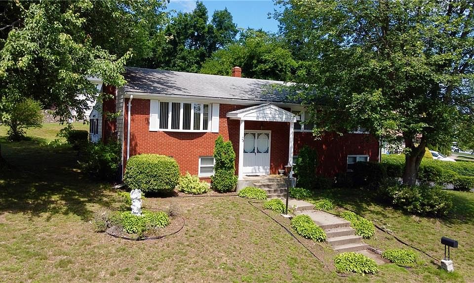 1st image of 29 Mulberry Cir