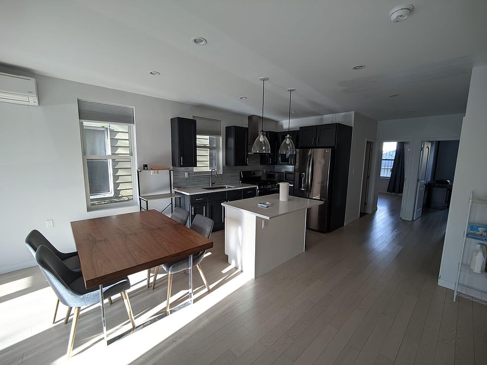 1st image of 1119 65th St #1F