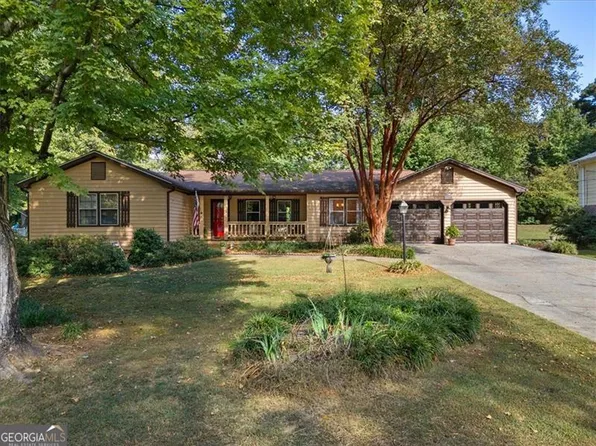 235 Shunn Way, Lilburn, GA 30047