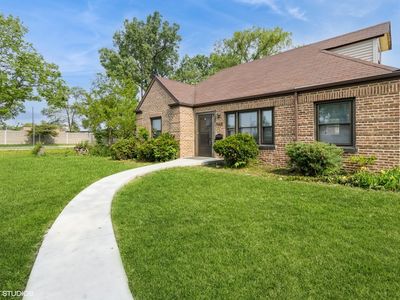 1678 Pratt Ave, Des Plaines, IL, 60018