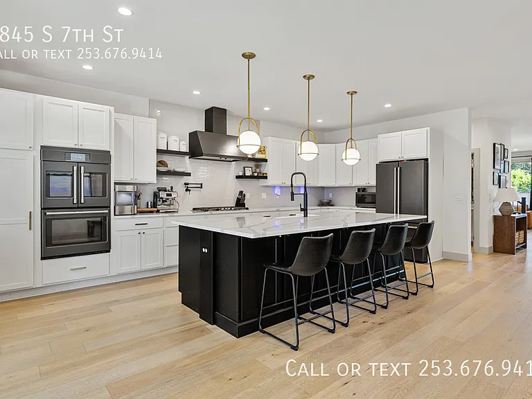 4845 S 7th St — Photo 11