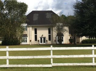 8912 Dana Rd, Biloxi, MS 39532