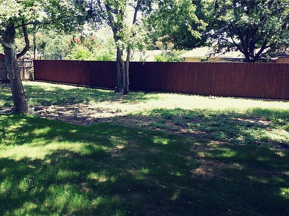 5th image of 3320 Portlock Dr