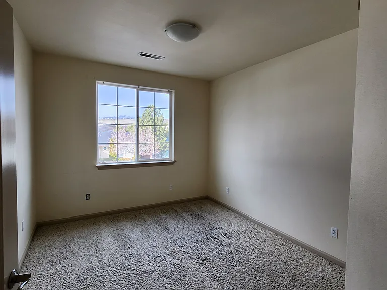 2745 Scottsdale Rd — Photo 16