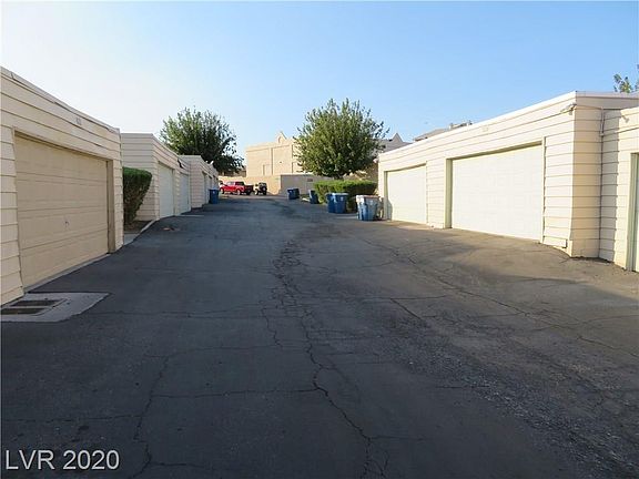 5th image of 4998 Larkspur St
