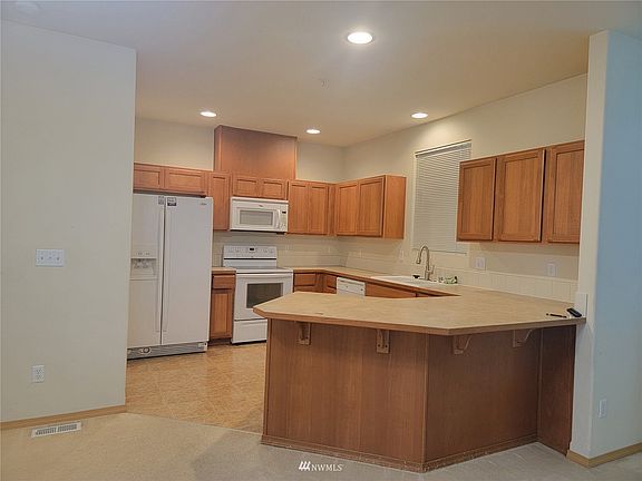 2nd image of 2280 Simmons St Unit B