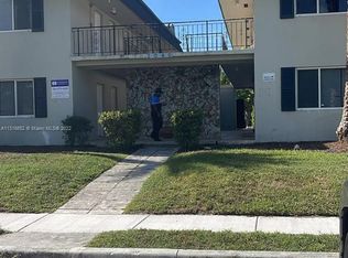 2040 NE 170th St #2, Miami, FL 33162