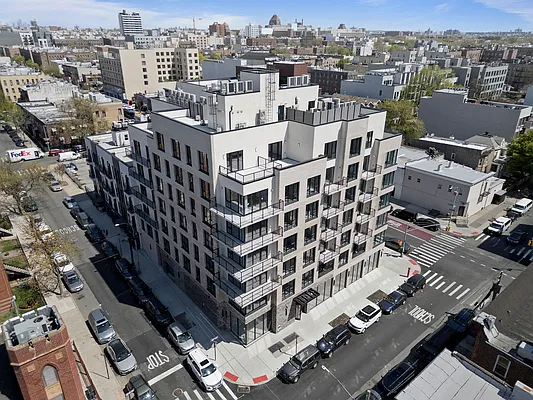 Rented by ERNY LLC | media 39