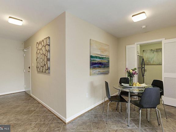 4th image of 3114 Wisconsin Ave NW APT 103
