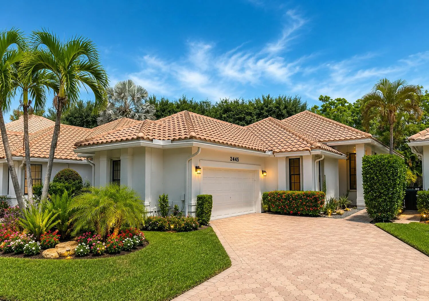 3 bed, 3.5 bath, 2103 sqft, $20,000 — Photo 1