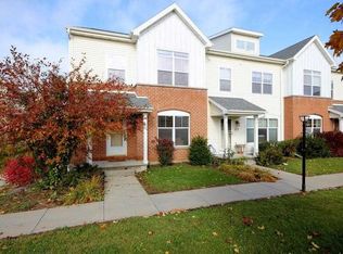 8211 Starr Grass Dr, Madison, WI 53719