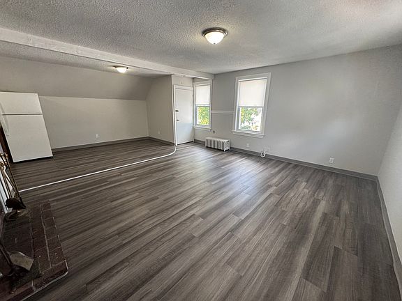 5th image of 82 Robbins St #3