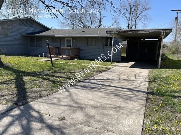 7127 SW Montara Pkwy, Topeka, KS 66619