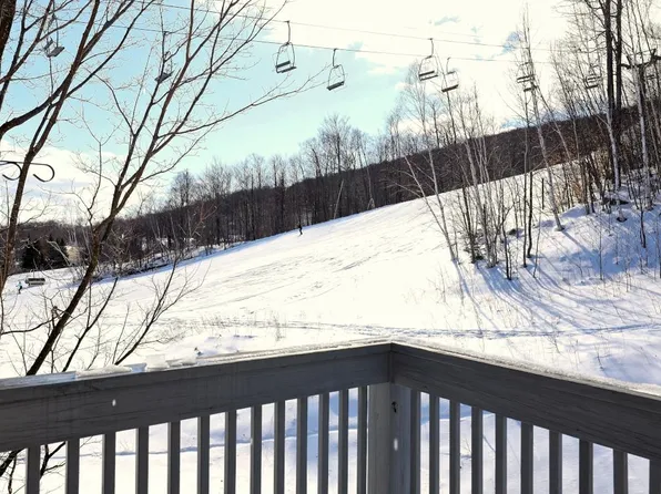 82 Daybreak Drive #J-203, Ludlow, VT 05149