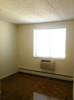 Rented by Prime Realty | media 14