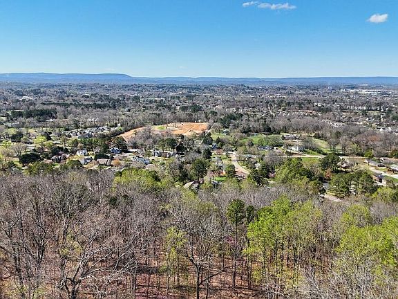 5th image of 1728 Spring View Ln
