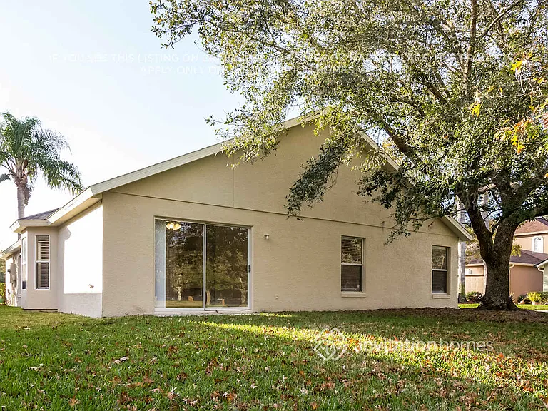 9413 Southern Garden Cir — Photo 19