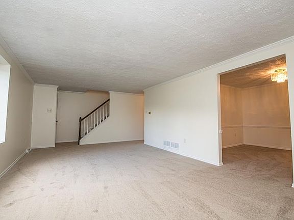 2nd image of 303 Cottingham Dr