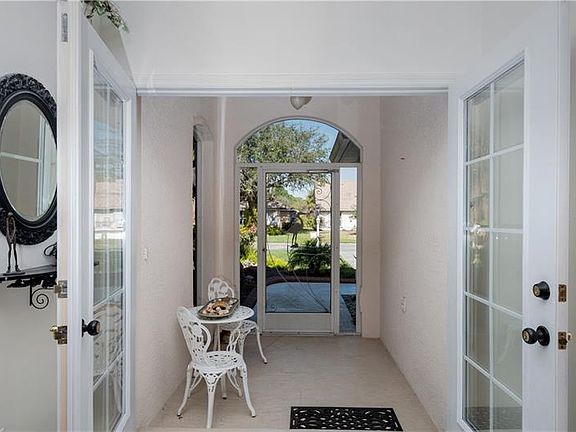 5th image of 8313 Parkside Dr