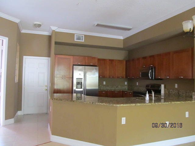 1st image of 49 SE Sedona Cir APT 102
