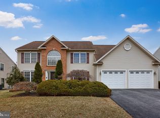 5 Colorado Ave, Sinking Spring, PA 19608