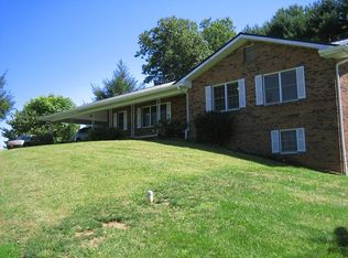 2619 Enterprise Rd, Piney Flats, TN 37686