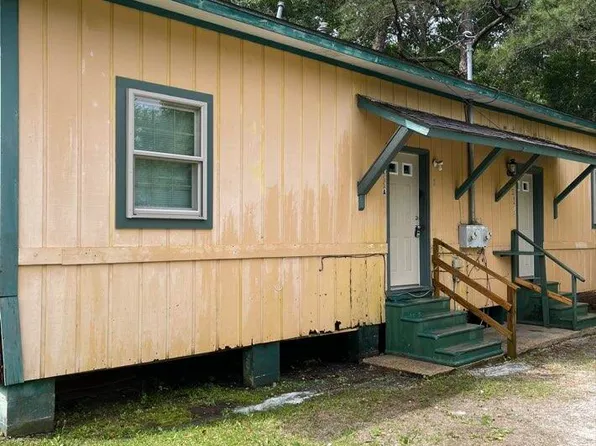 8413 Florida Ave, Gulfport, MS 39501