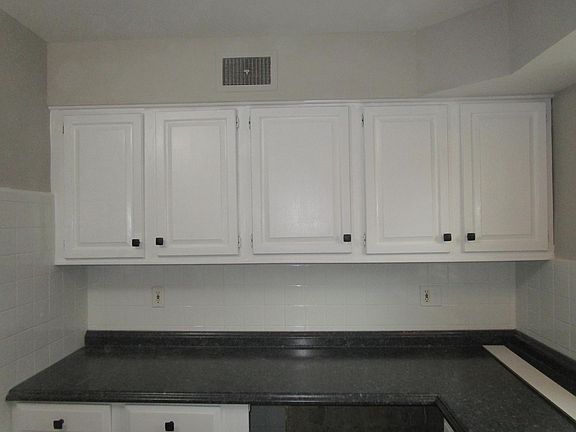 2nd image of 7414 Delmar Blvd