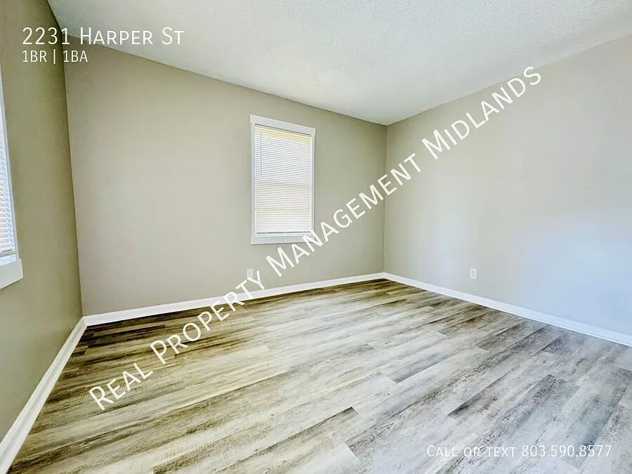 Building Photo - 2231 Harper St
